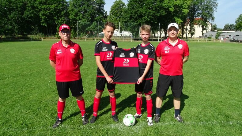 Wir sind Unterstützer der Fußball-Kinder des FC Eintracht Holzhausen